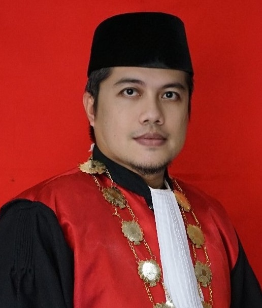 OKI BASUKI RACHMAT,S.H.,M.M.,M.H.